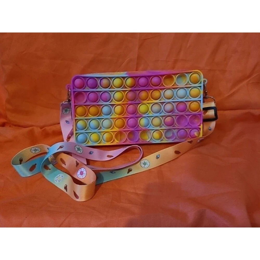 Zerunyiw Pop Purse Fidget Toys, Crossbody Shoulder ​Bag Rainbow Pastels